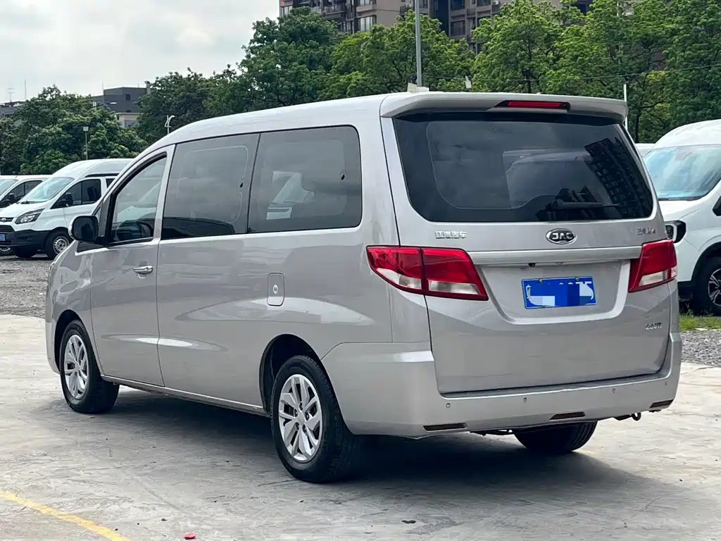 JAC Refine Refine M4 2020