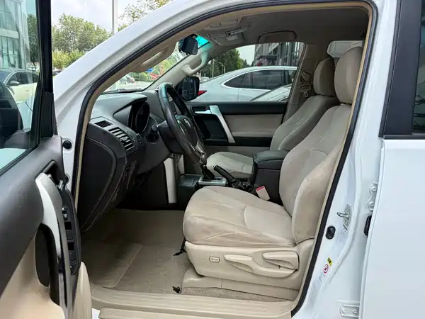 Toyota Prado 2012