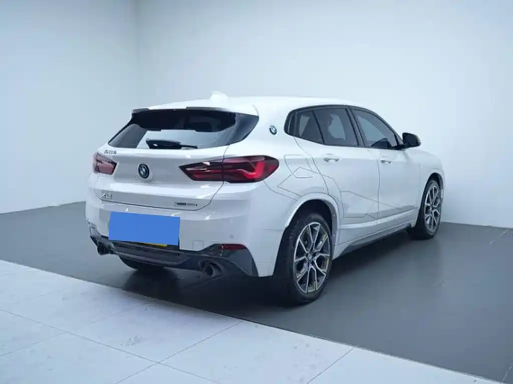 BMW X2 2023 — фото 4