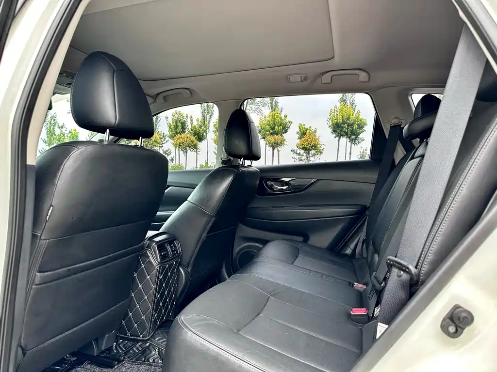 Nissan X-Trail 2019 — фото 15