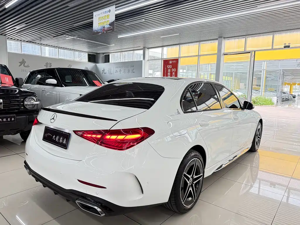 Mercedes-Benz C-Class 2023