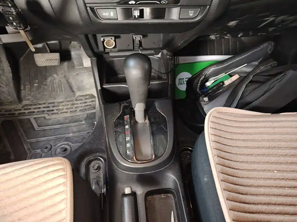 Honda Fit 2017 — фото 14