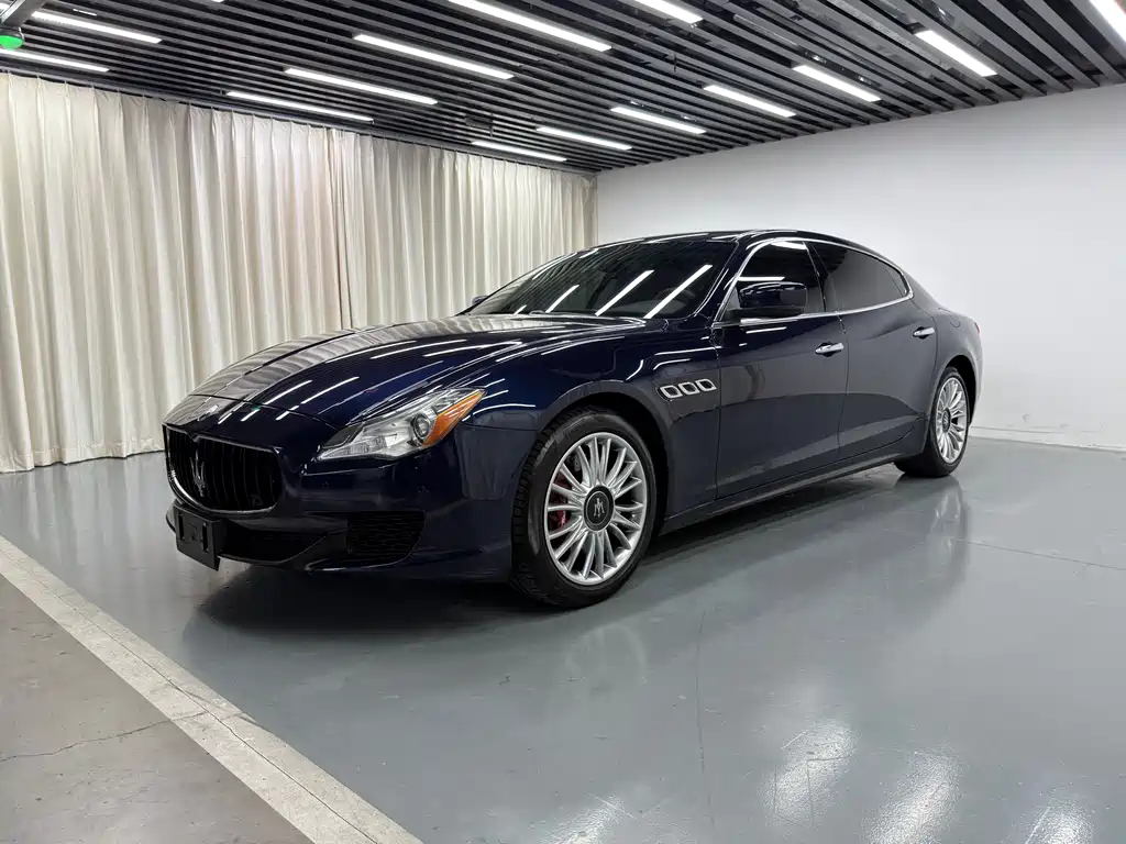 Maserati Quattroporte 2013 — фото 1