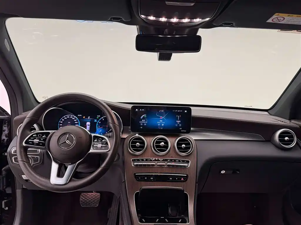 Mercedes-Benz GLC 2021 — фото 10