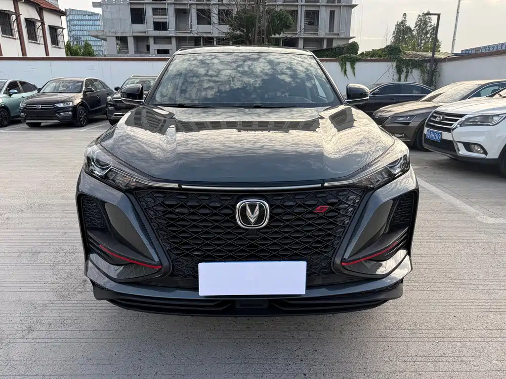 Changan CS75 PLUS 2021 — фото 3