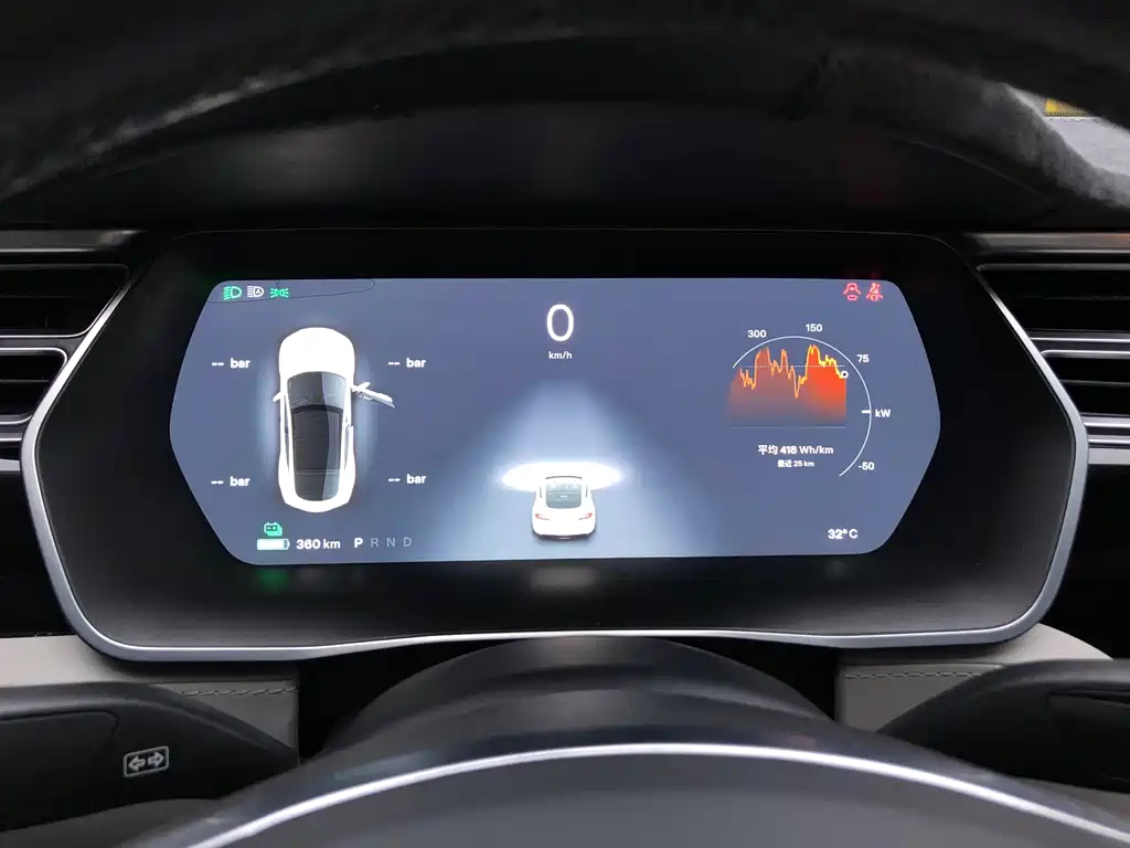 Tesla Model S 2016 — фото 17