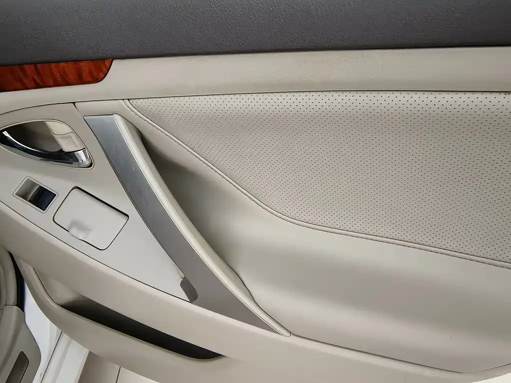Toyota Camry 2008 — фото 22