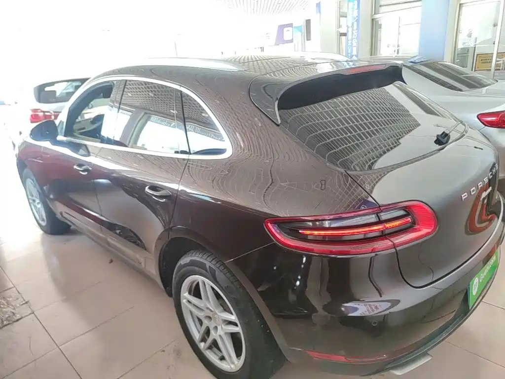 Porsche Macan 2018 — фото 5
