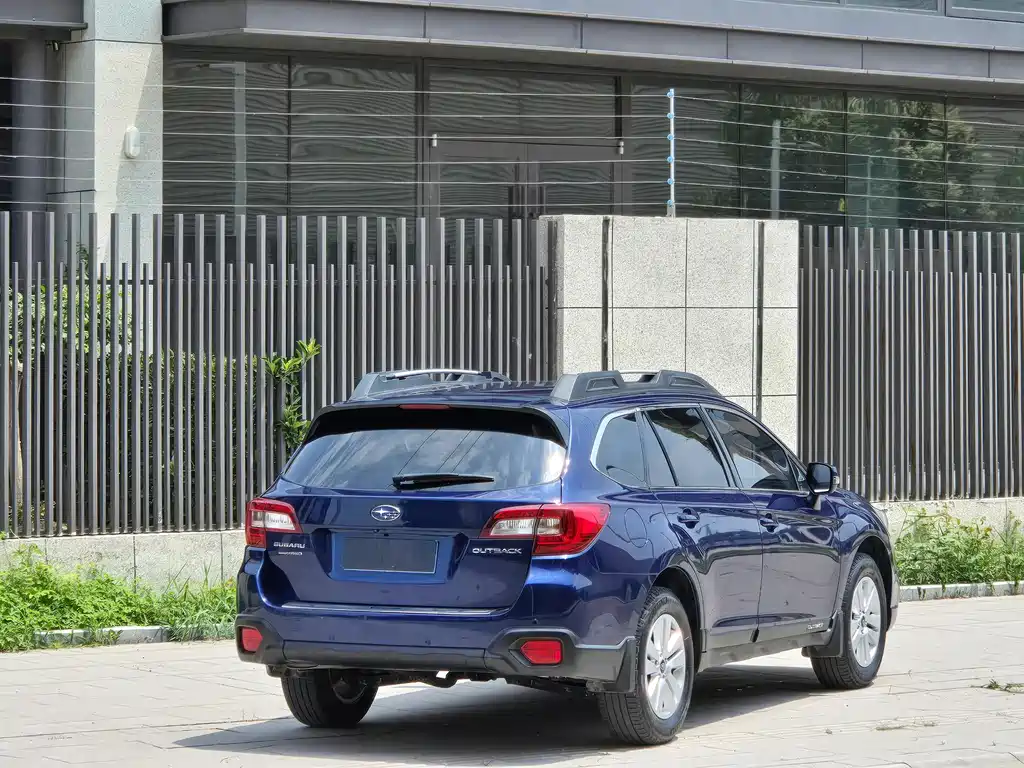 Subaru Outback 2016 — фото 6