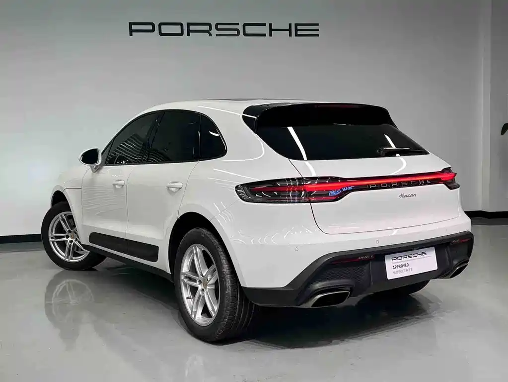 Porsche Macan 2023 — фото 3