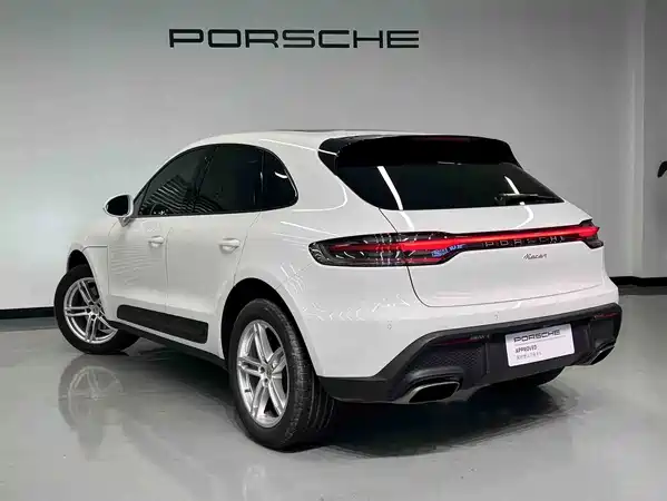 Porsche Macan 2023