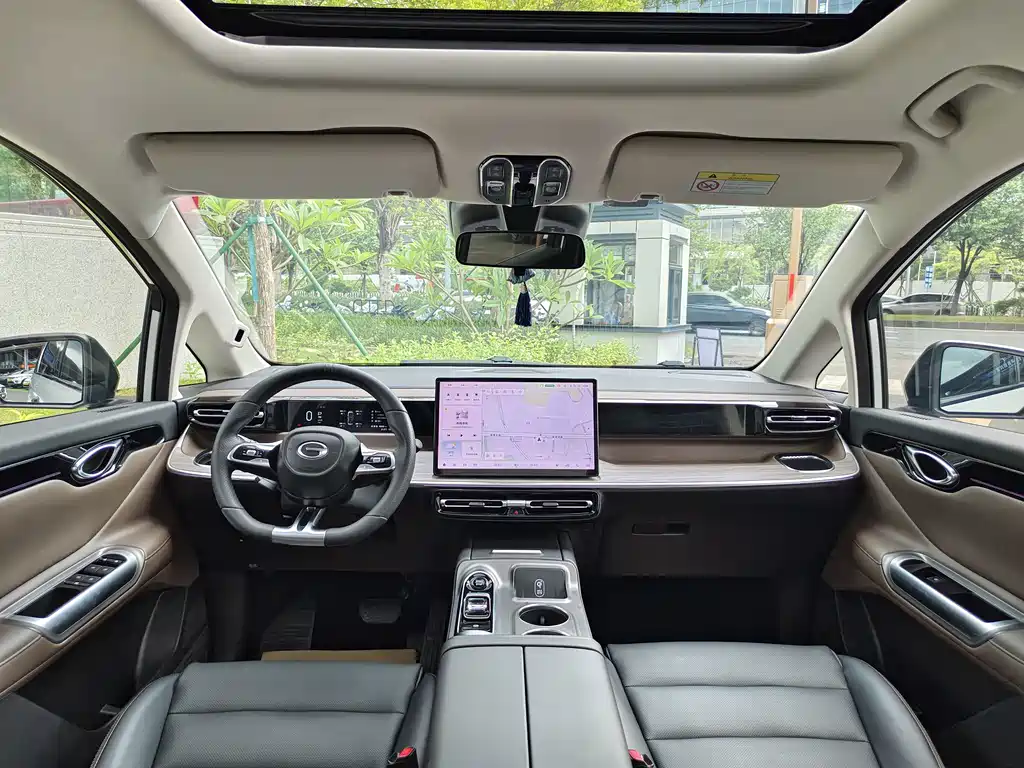 GAC Trumpchi E8 PHEV 2024 — фото 26