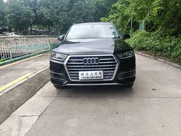 Audi Q7 2016