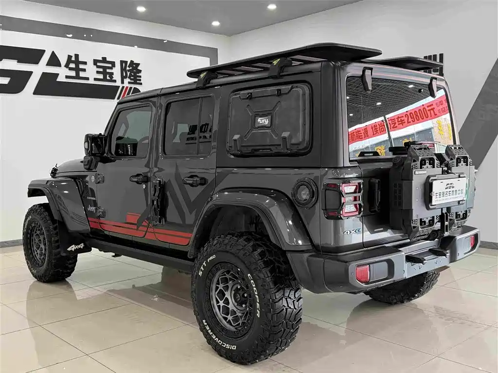 Jeep Wrangler New Energy 2022 — фото 6