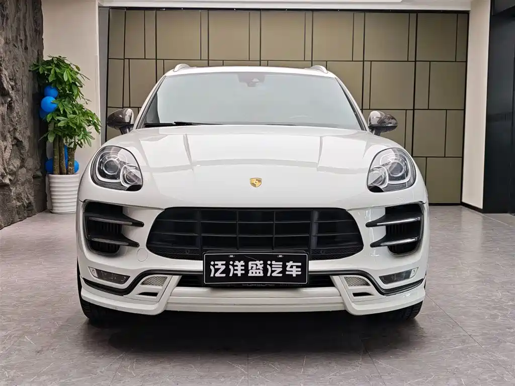 Porsche Macan 2017 — фото 2