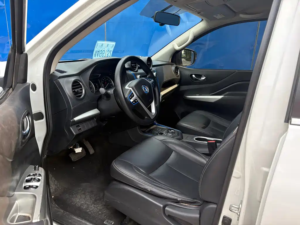 Dongfeng Ruiqi 6 New Energy 2023 — фото 4