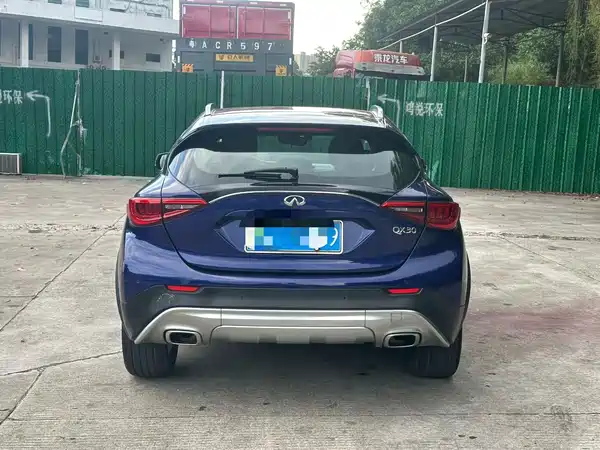 Infiniti QX30 2017