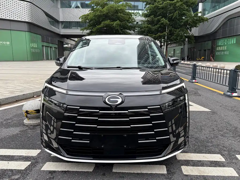 GAC Trumpchi E8 PHEV 2024 — фото 2