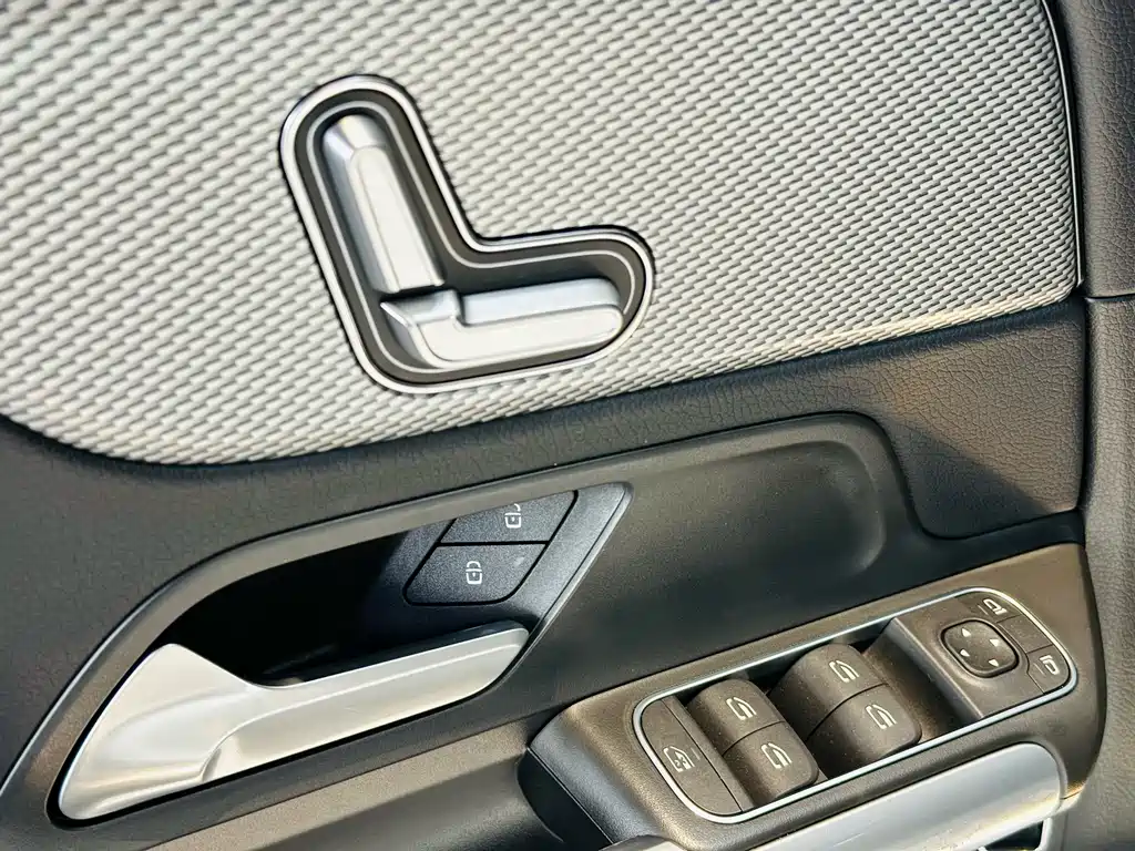 Mercedes-Benz GLA 2024 — фото 14