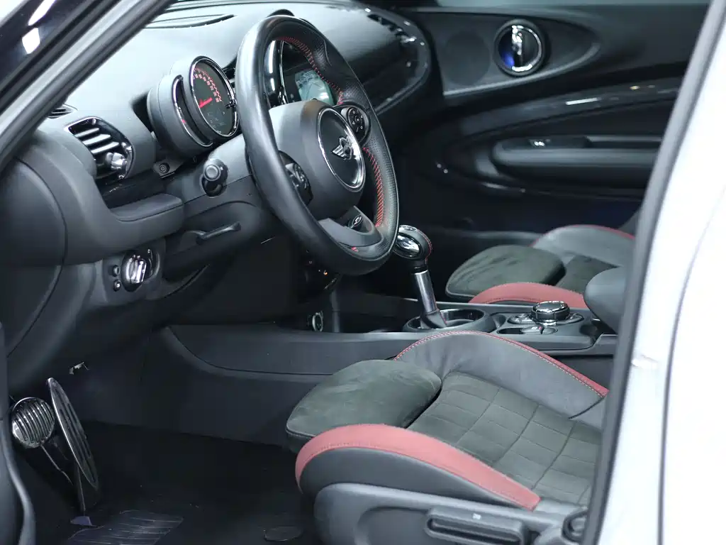 MINI JCW Clubman 2018 — фото 6