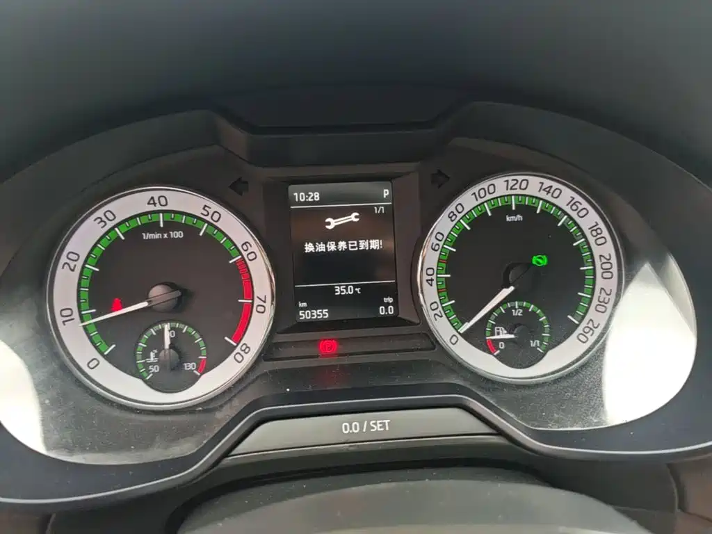Skoda Octavia 2019 — фото 12