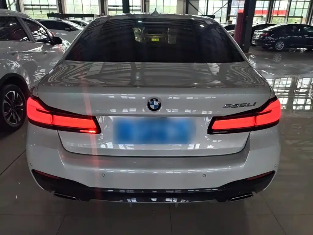 BMW 5 Series 2024