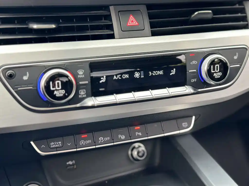 Audi A4L 2021