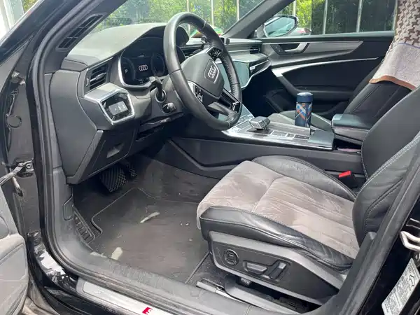 Audi A6L 2020