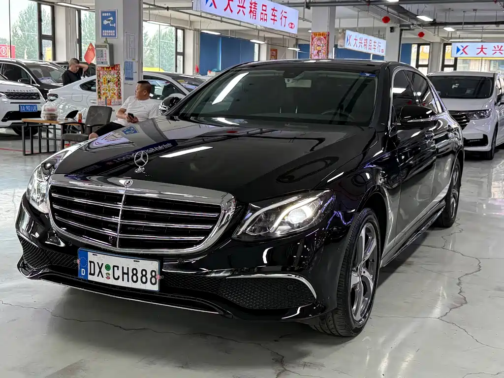 Mercedes-Benz E-Class 2019 — фото 1