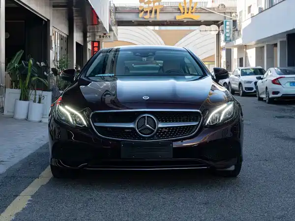 Mercedes-Benz E-Class 2018
