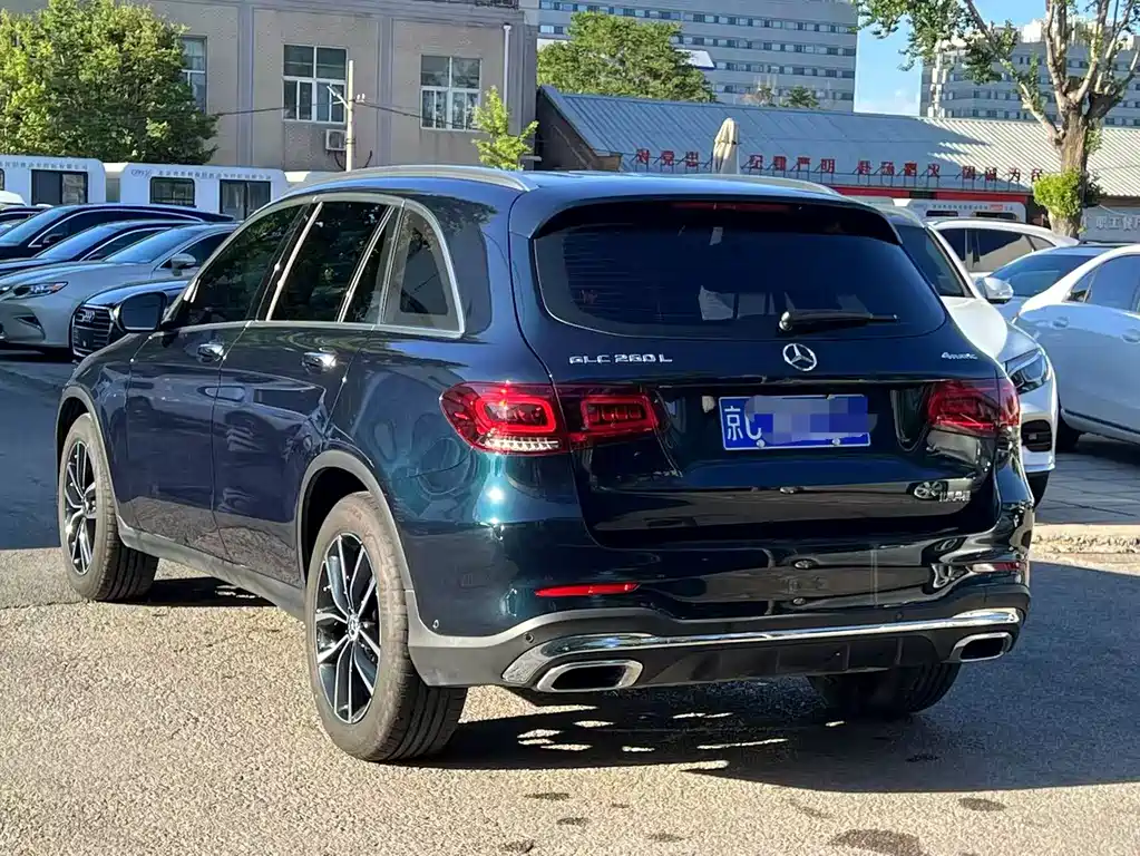 Mercedes-Benz GLC 2023 — фото 16
