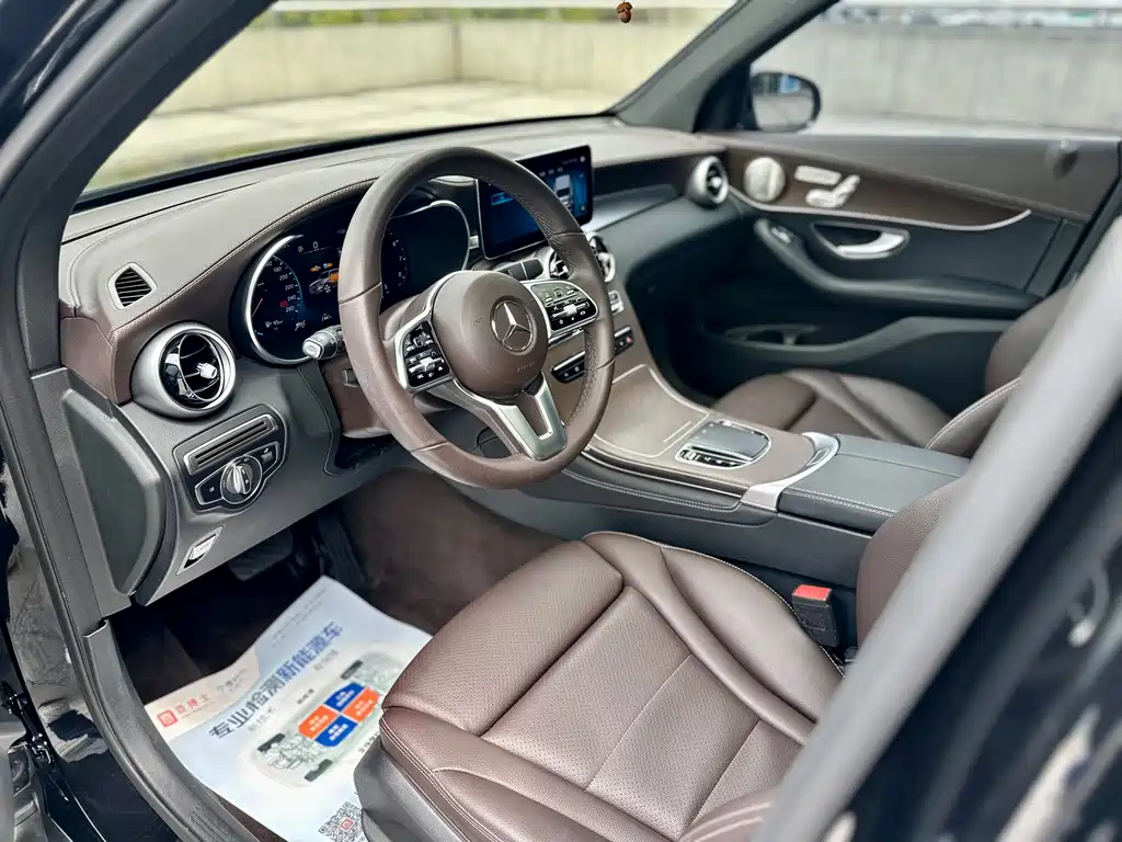 Mercedes-Benz GLC 2022 — фото 12