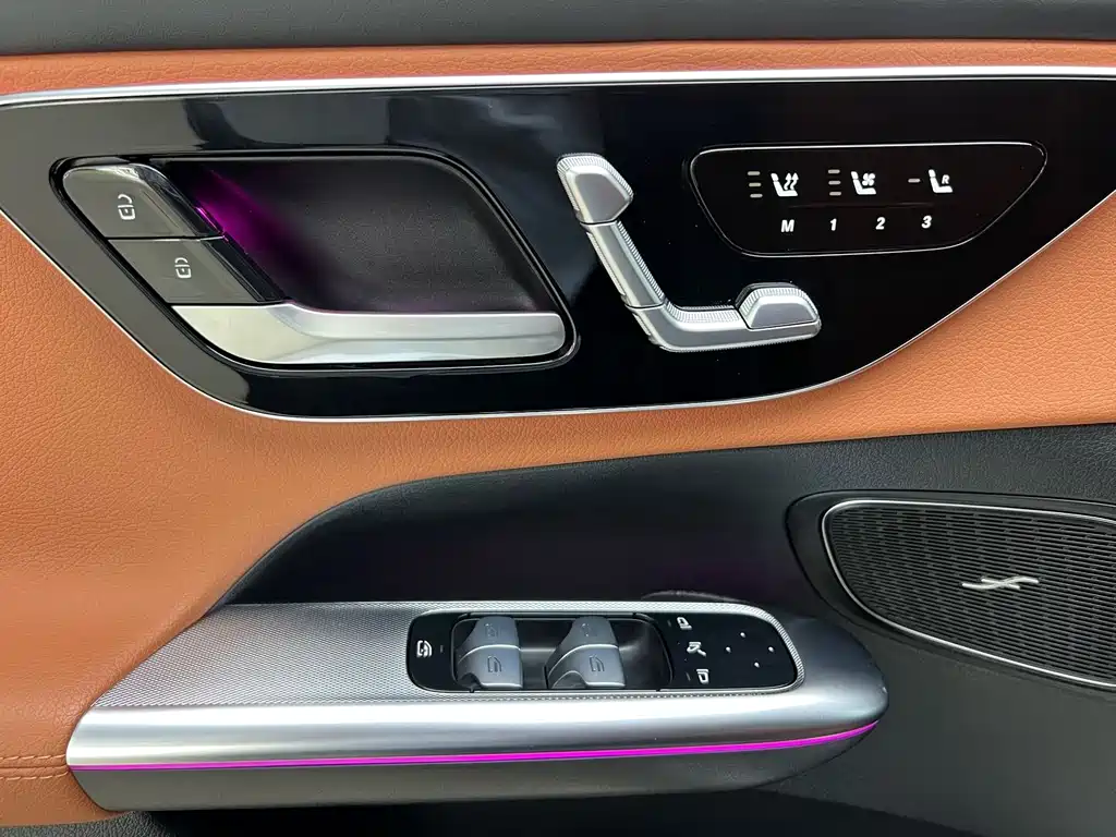 Mercedes-Benz GLC 2025 — фото 19