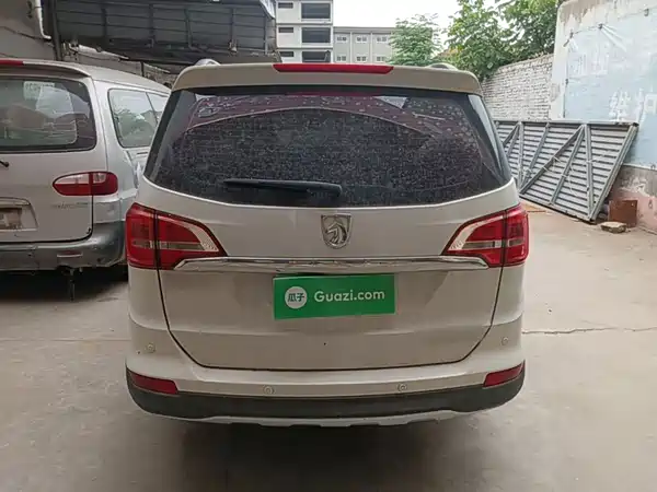 Baojun 730 2016