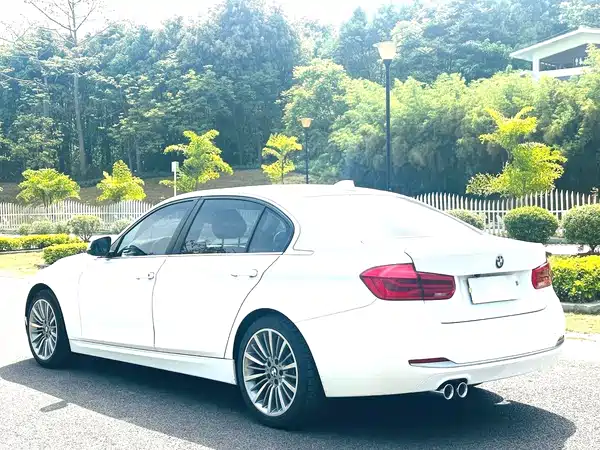 BMW 3 Series 2019