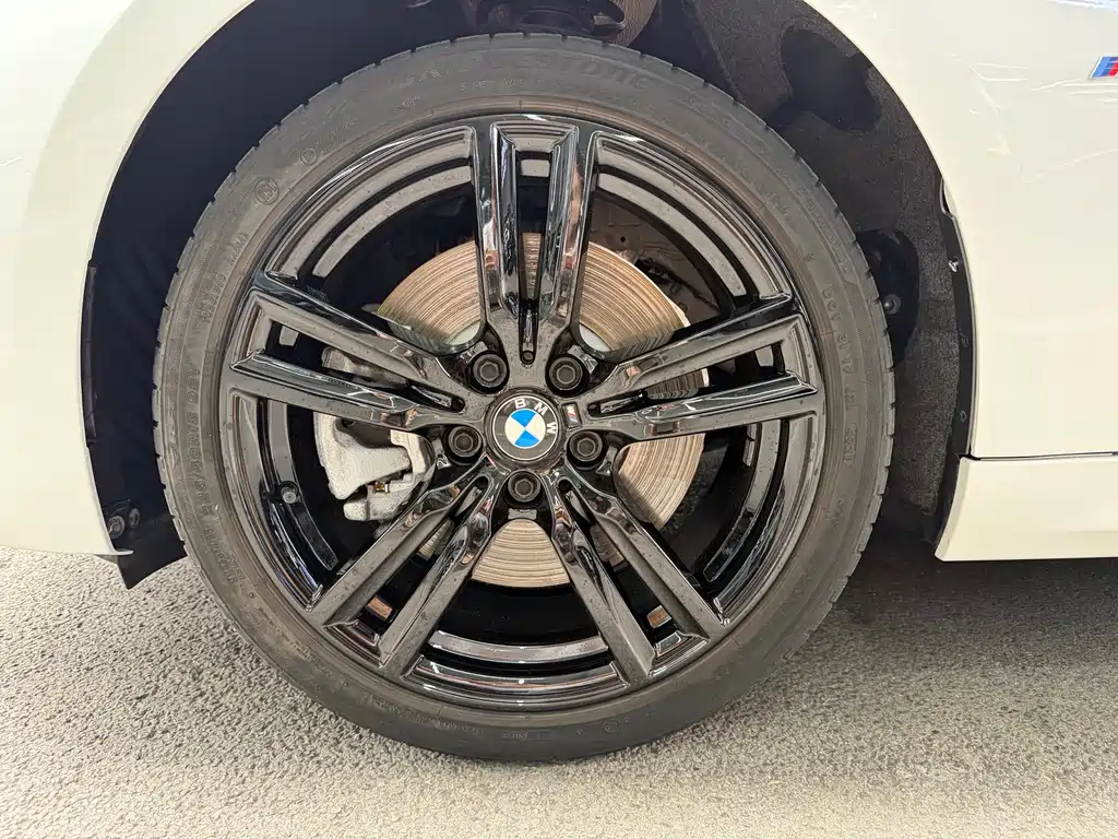 BMW 1 Series 2021