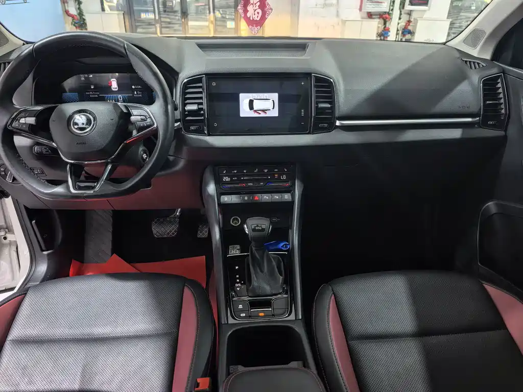 Skoda Karoq 2022 — фото 17