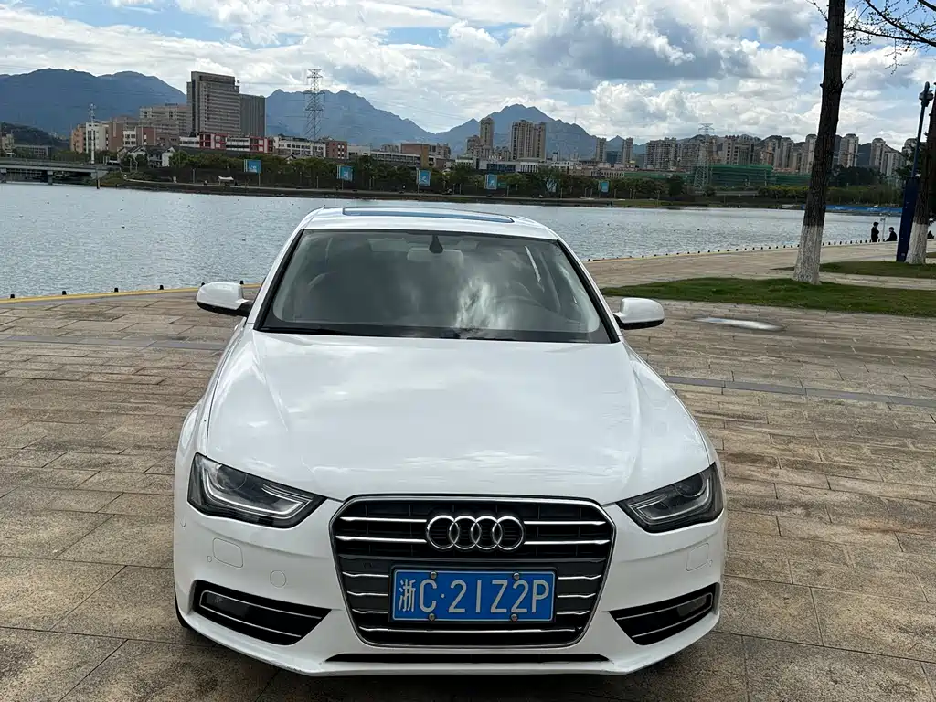 Audi A4L 2015 — фото 2