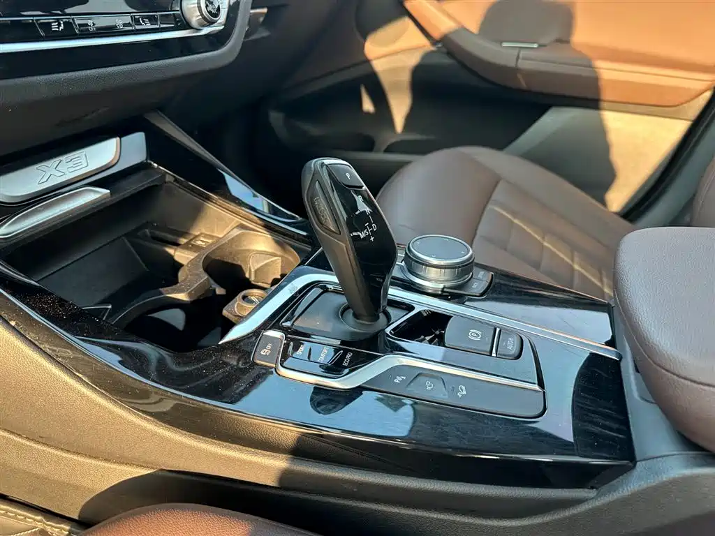 BMW X3 2019 — фото 16