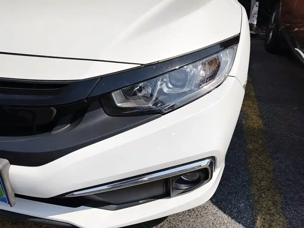 Honda Civic 2020 — фото 24