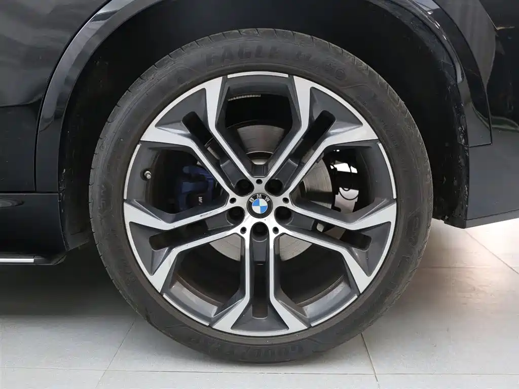 BMW X5 2023 — фото 18