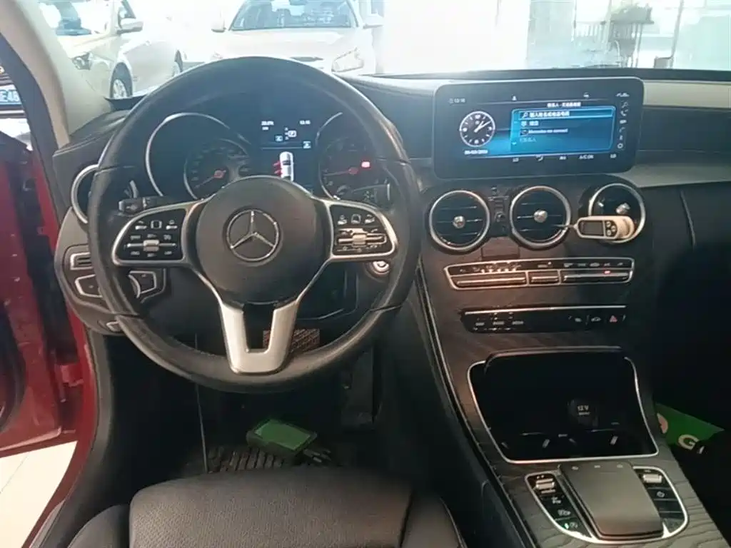 Mercedes-Benz C-Class 2019 — фото 10