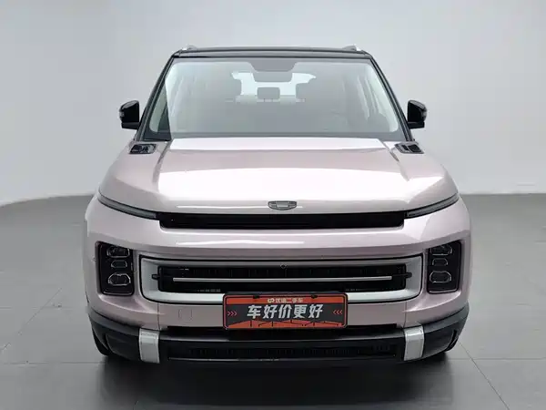 Geely ICON 2022