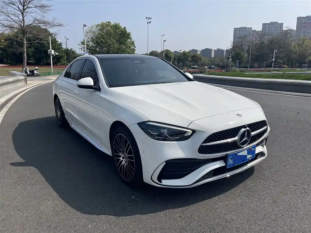 Mercedes-Benz C-Class 2022 — фото 4