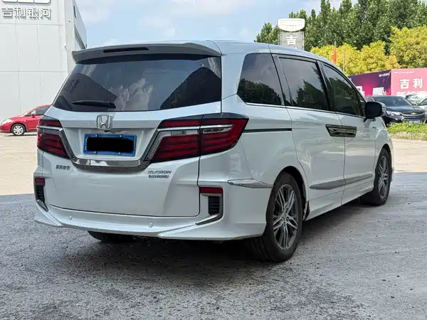 Honda Elysion 2021