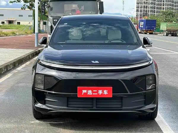 Li Auto L6 2024