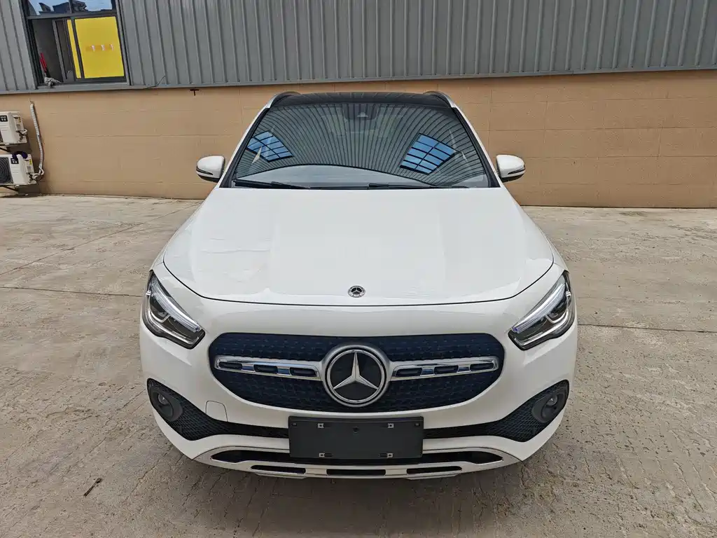Mercedes-Benz GLA 2022