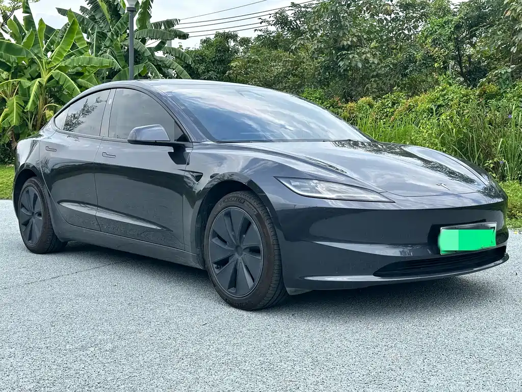 Tesla Model 3 2024 — фото 3