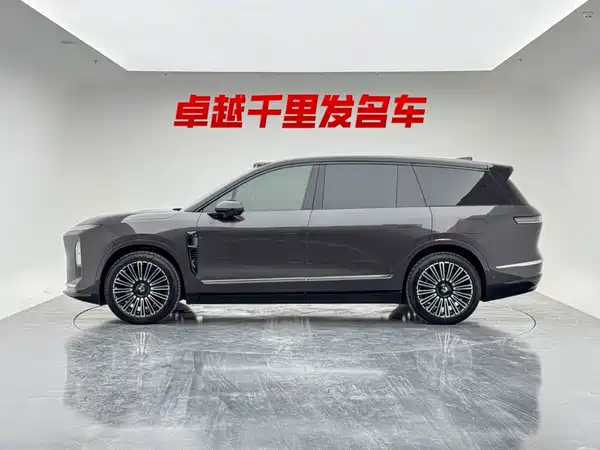 NIO ES8 2026