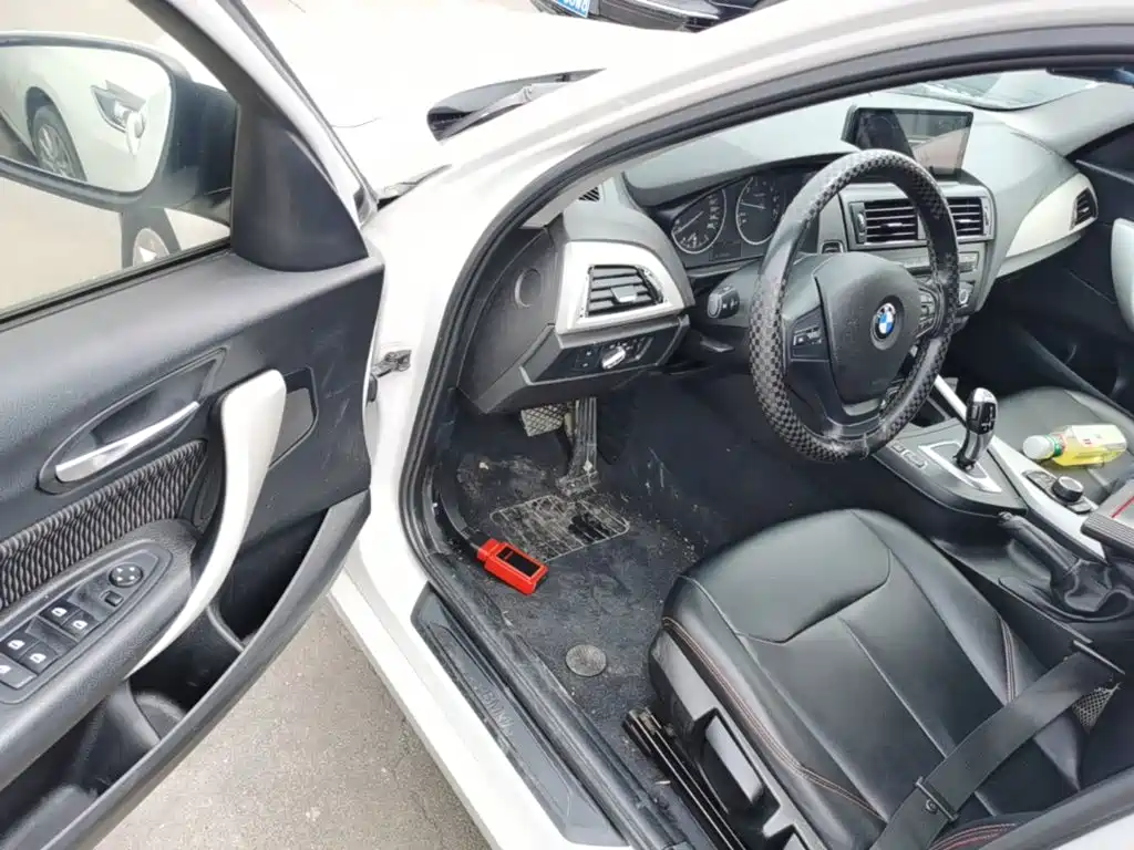 BMW 1 Series 2014 — фото 12